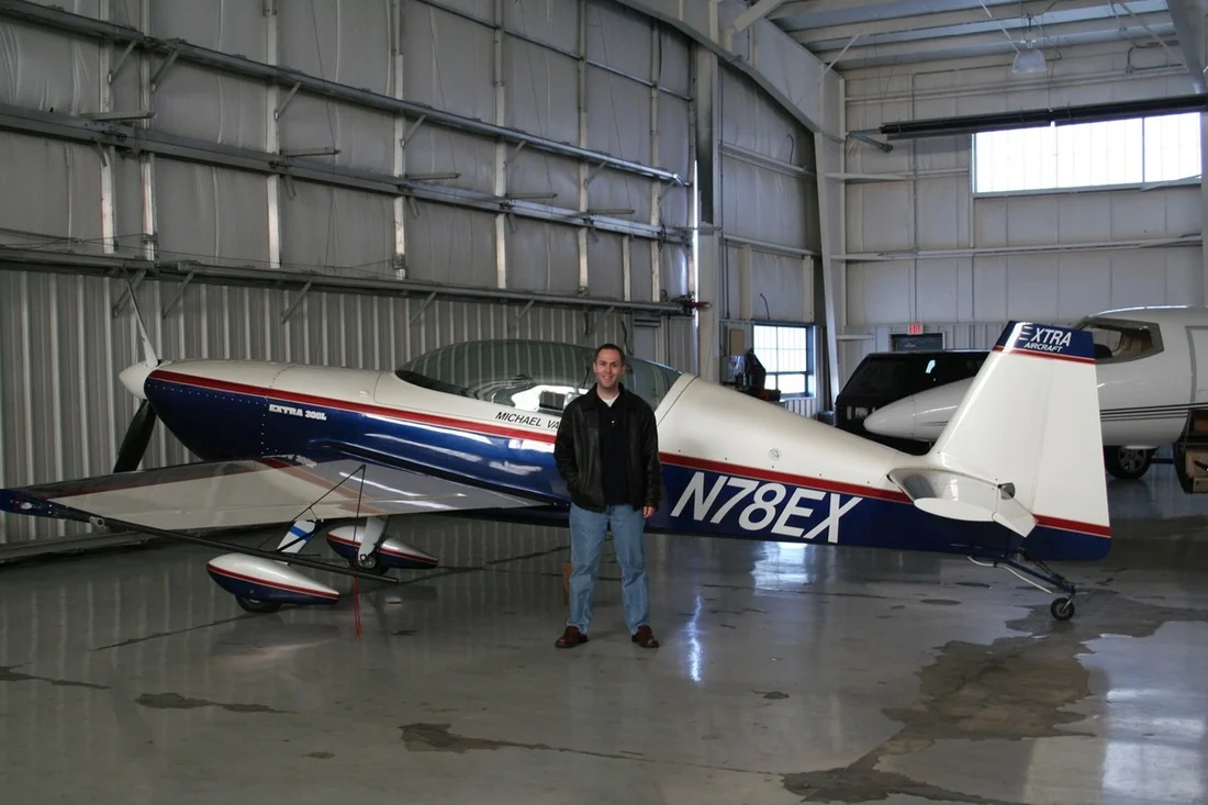 Extra 300