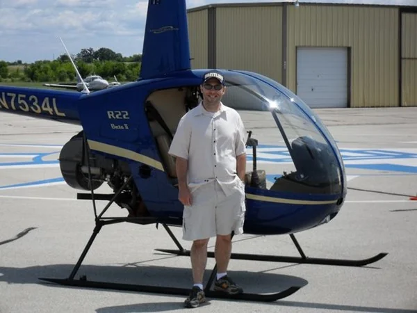 Robinson R22